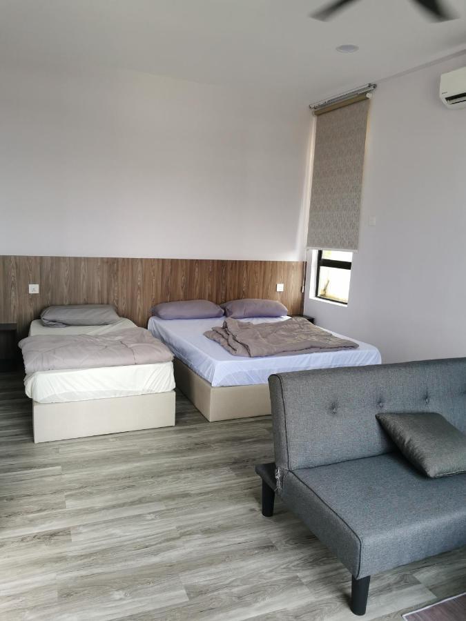 Mersingfirstfloor丰盛港二楼民宿 Exteriör bild